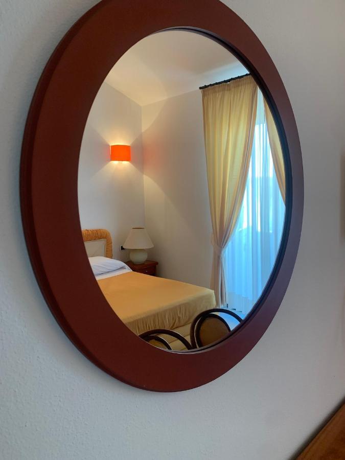Hotel Il Cinghialetto à Fonni Extérieur photo